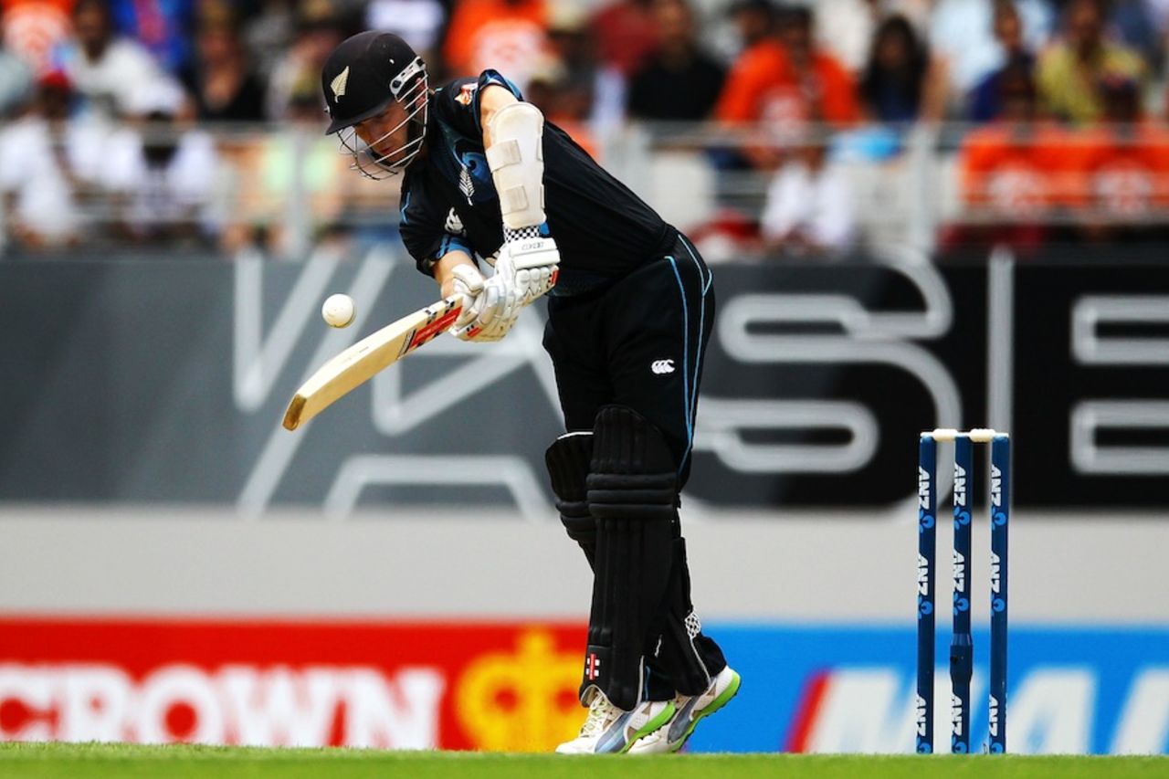 Kane Williamson goes on the toes to flick, New Zealand v India, 3rd ODI, Auckland, January 25, 2014