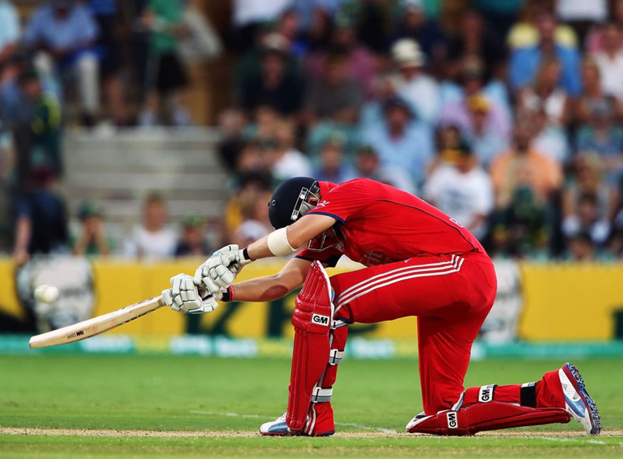 Joe Root was dismissed playing the scoop, Australia v England, 5th ODI, Adelaide, January 26, 2014
