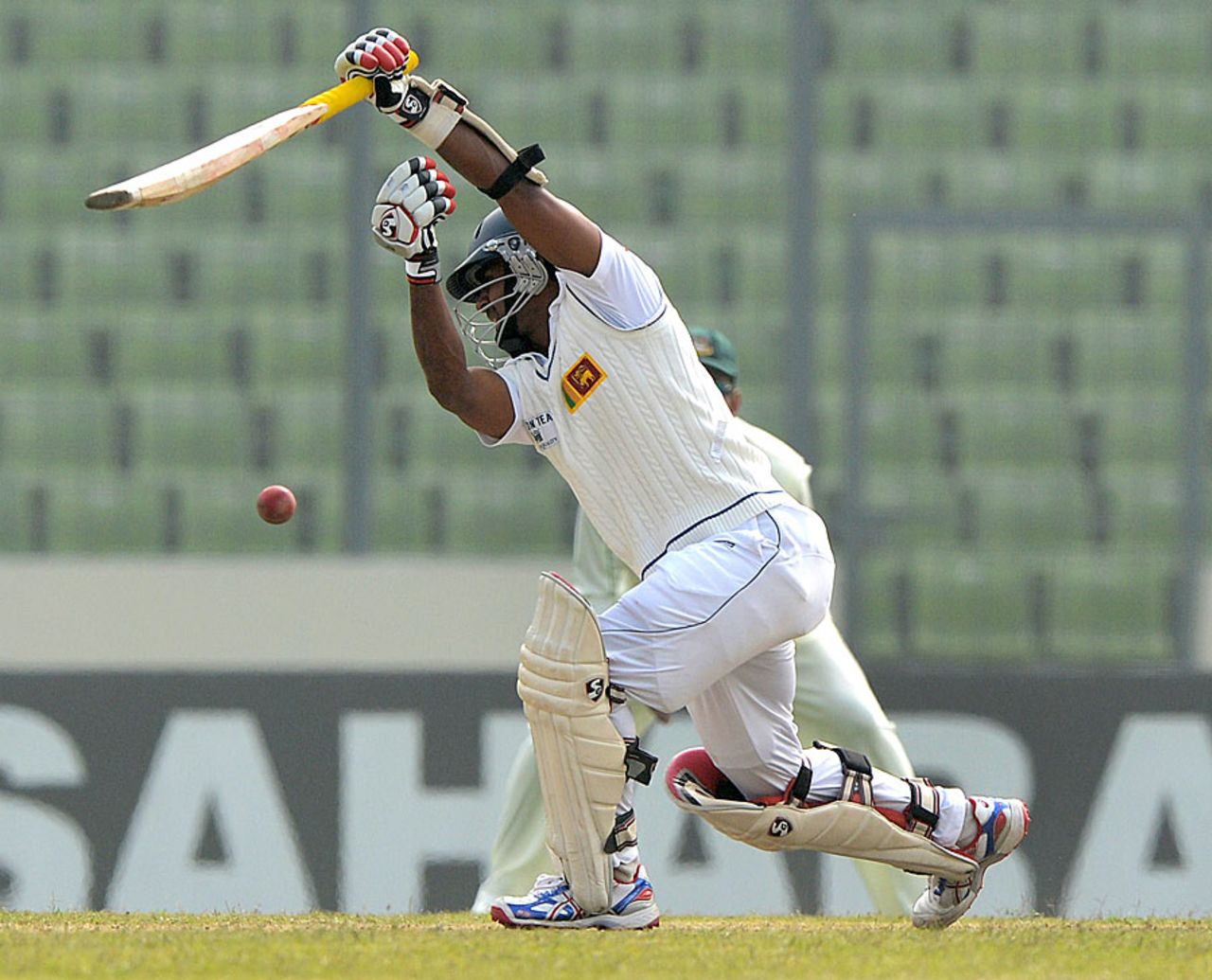 Kaushal Silva drives away from the body, Bangladesh v Sri Lanka, 1st Test, Mirpur, 2nd day, January 28, 2014