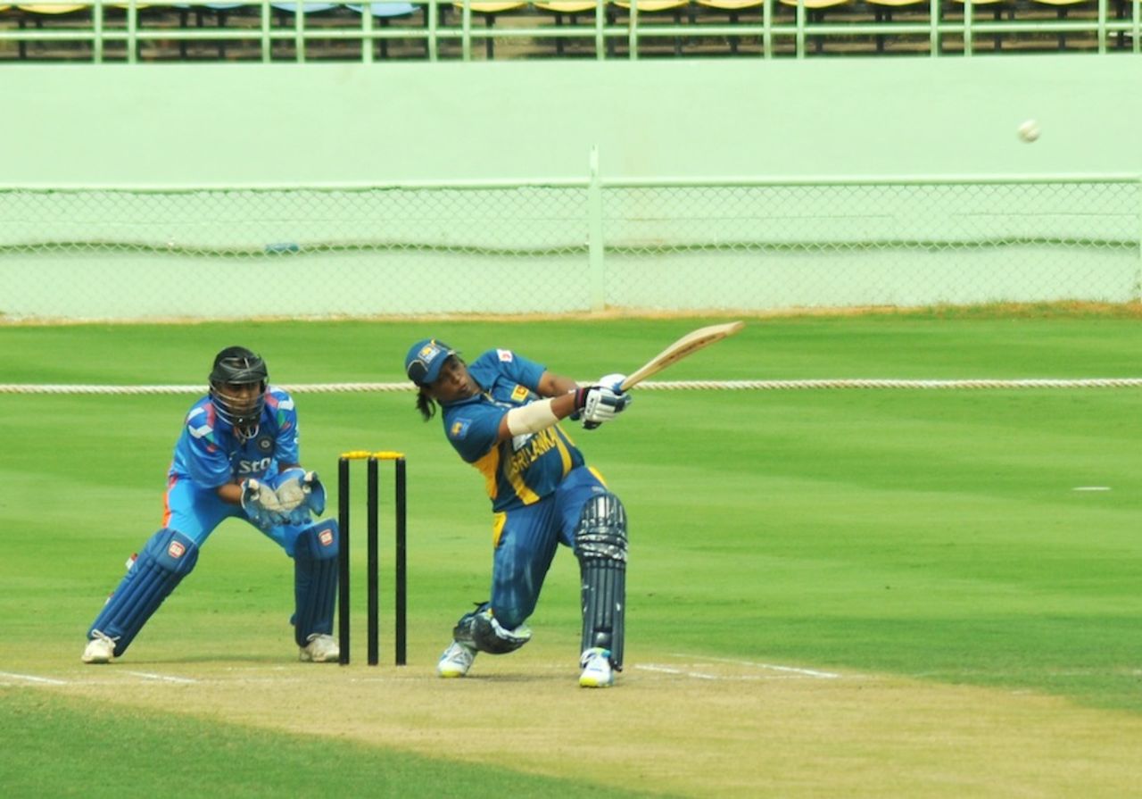 Eshani Lokusuriyage scored a quickfire 24, India v Sri Lanka, 3rd women's T20, Visakhapatnam, January 28, 2014