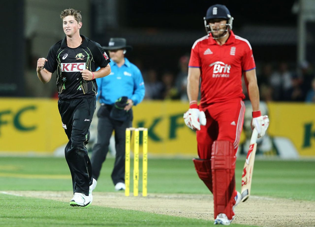 James Muirhead picked up his first international wicket, Australia v England, 1st Twenty20, Hobart, January 29, 2014