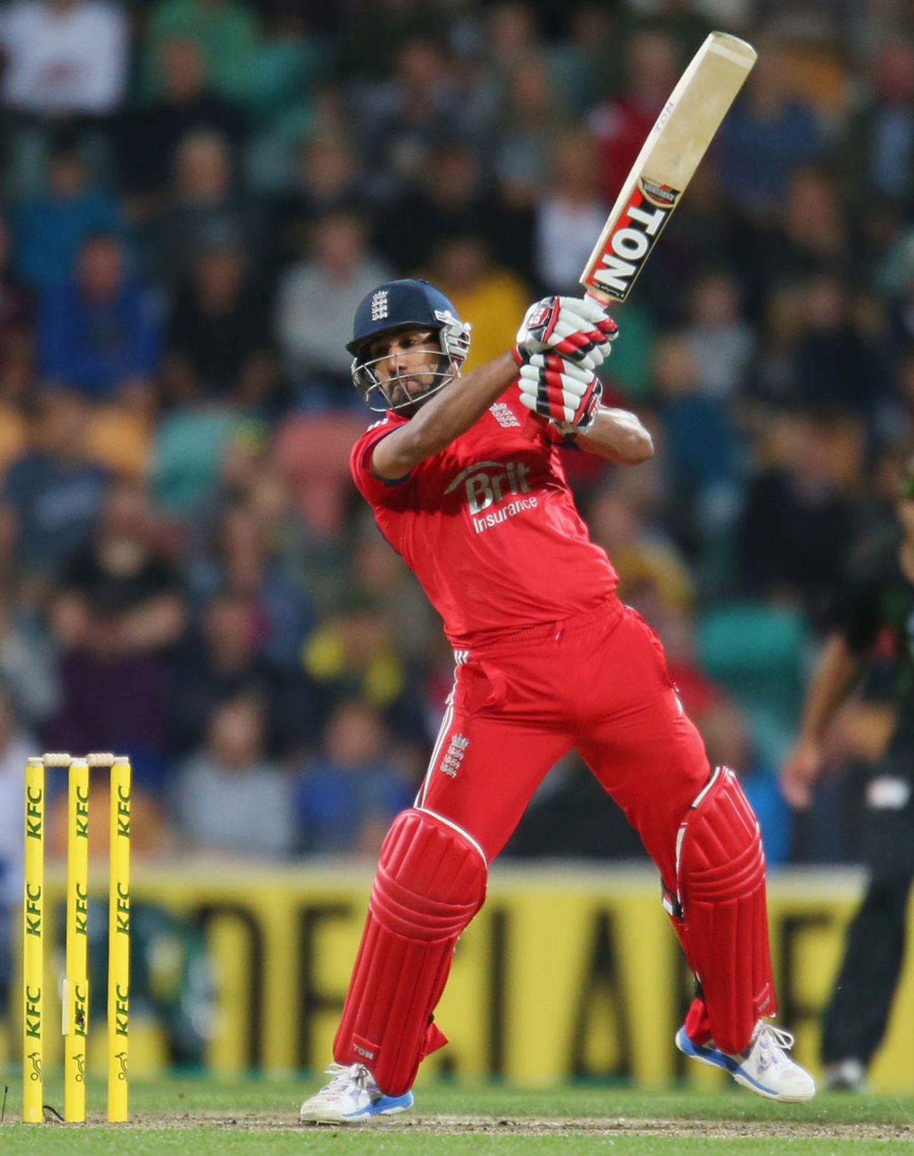 Ravi Bopara smashed seven sixes in his unbeaten 65, Australia v England, 1st Twenty20, Hobart, January 29, 2014