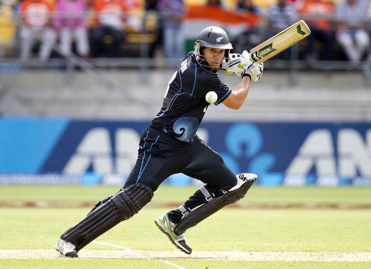 Ross Taylor punches through point, New Zealand v India, 5th ODI, Wellington, January 31, 2014