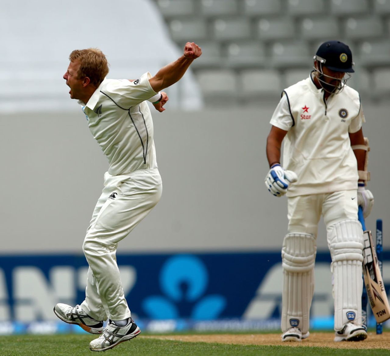 Neil Wagner bowled Murali Vijay for 26, New Zealand v India, 1st Test, Auckland, 2nd day, February 7, 2014