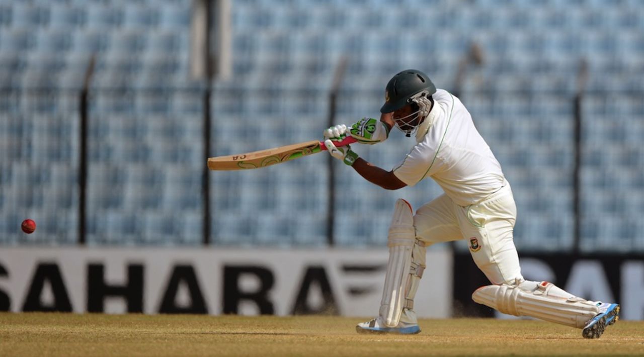 Tamim Iqbal fought for nearly two hours on the fifth morning, Bangladesh v Sri Lanka, 2nd Test, Chittagong, 5th day, February 8, 2014