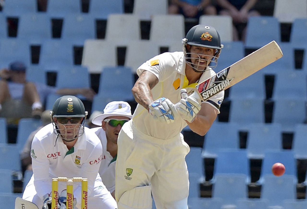 Mitchell Johnson began confidently at the crease, South Africa v Australia, 1st Test, Centurion, 2nd day, February 13, 2014