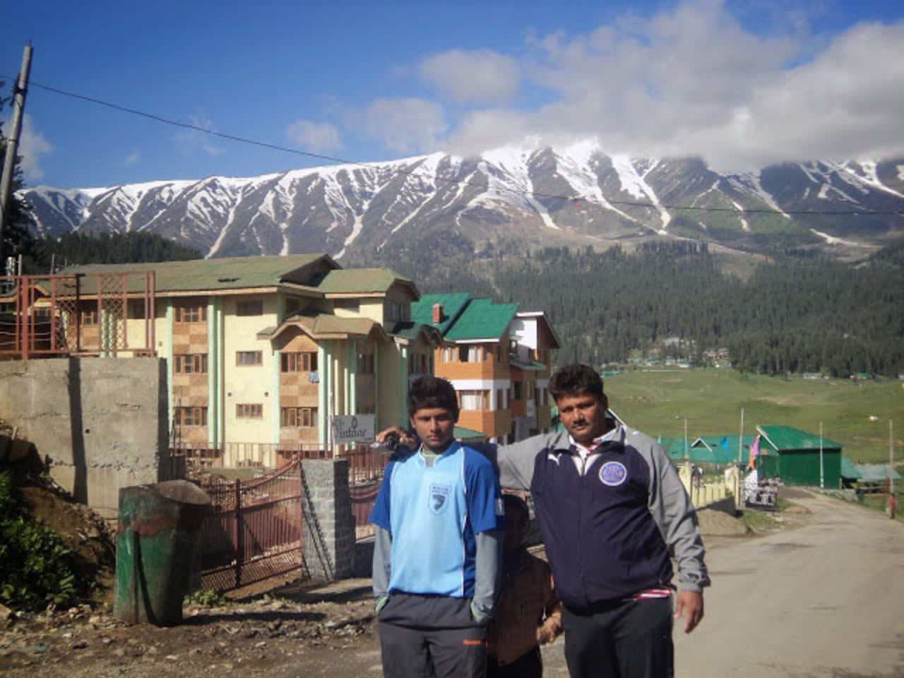 India Under-19 batsman Sarfaraz Khan (left) with his brother Musheer (middle) and father Naushad
