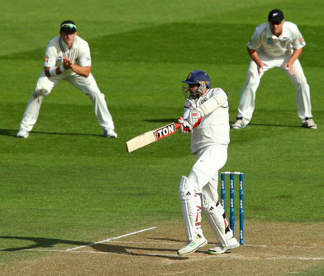 Zaheer Khan hit four fours, New Zealand v India, 2nd Test, 2nd day, Wellington, February 15, 2014