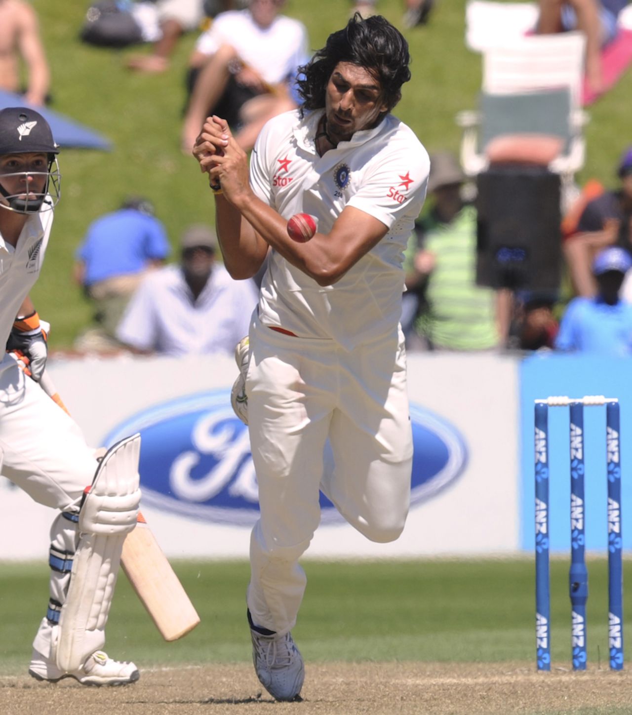 Ishant Sharma was a touch late to react to a return chance , New Zealand v India, 2nd Test, 3rd day, Wellington, February 16, 2014