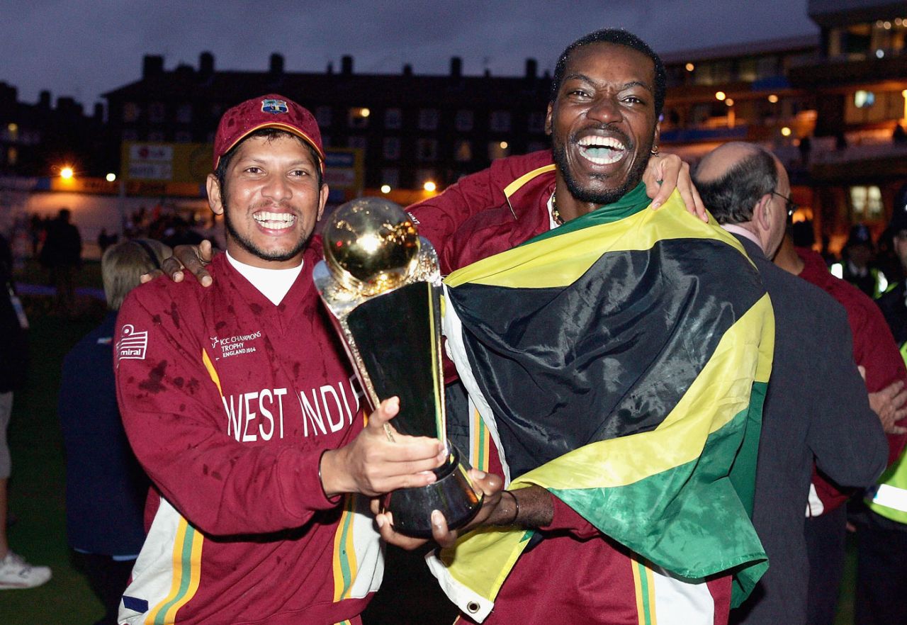 Ramnaresh Sarwan and Chris Gayle hold the Champions Trophy, England v West Indies, Champions Trophy final, The Oval, September 25, 2004