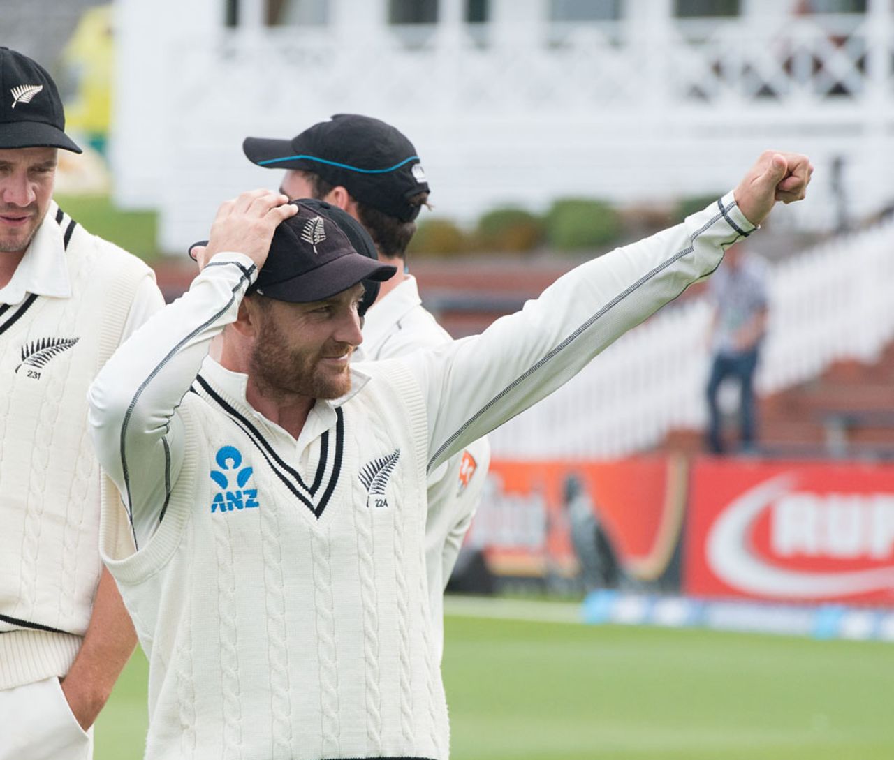 Brendon McCullum gestures to the crowd after the Test, New Zealand v India, 2nd Test, Wellington, 5th day, February 18, 2014