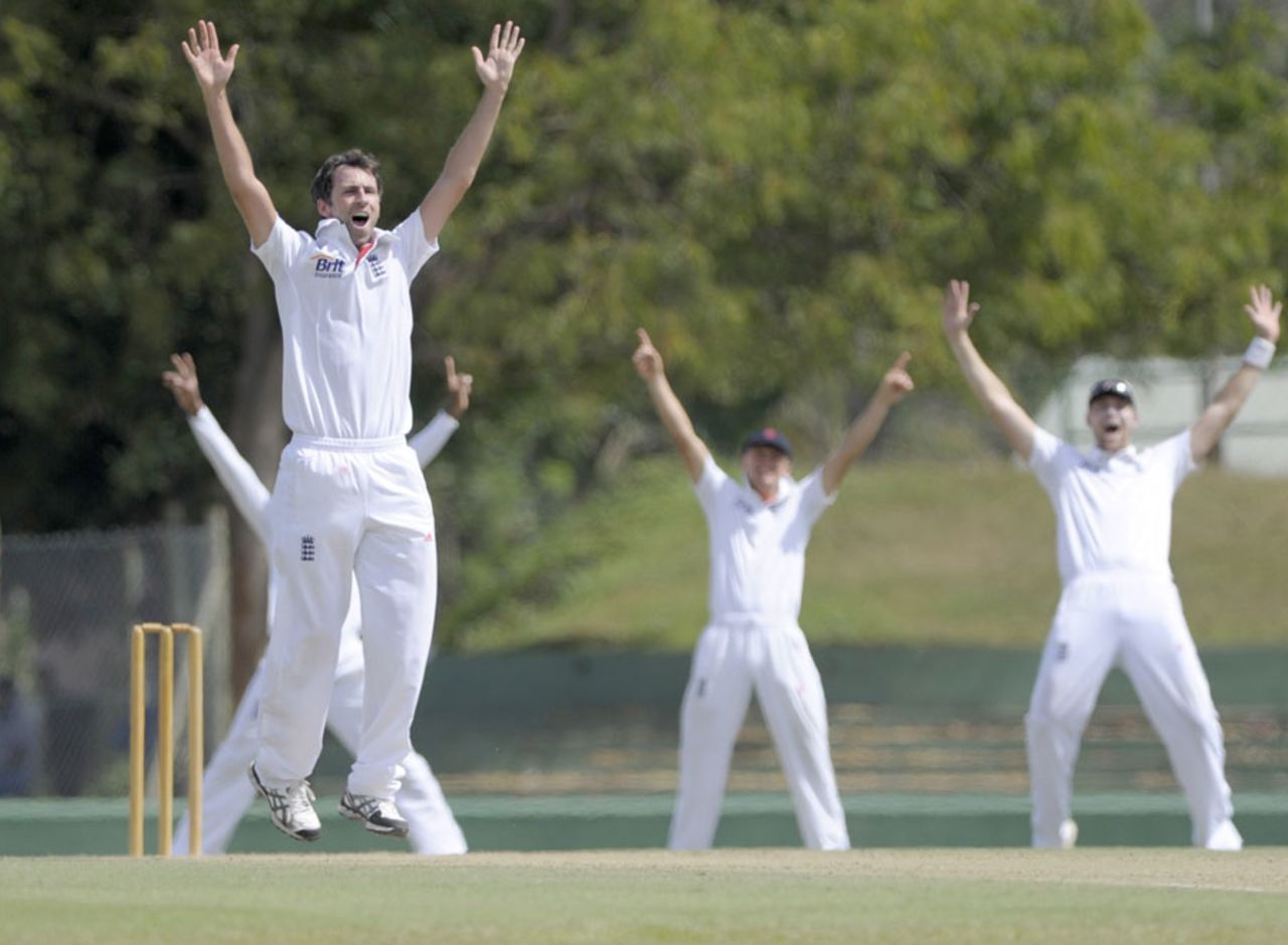 Graham Onions appeals for one of his four wickets, Sri Lanka A v England Lions, 2nd unofficial Test, Dambulla, 1st day, February, 19, 2014