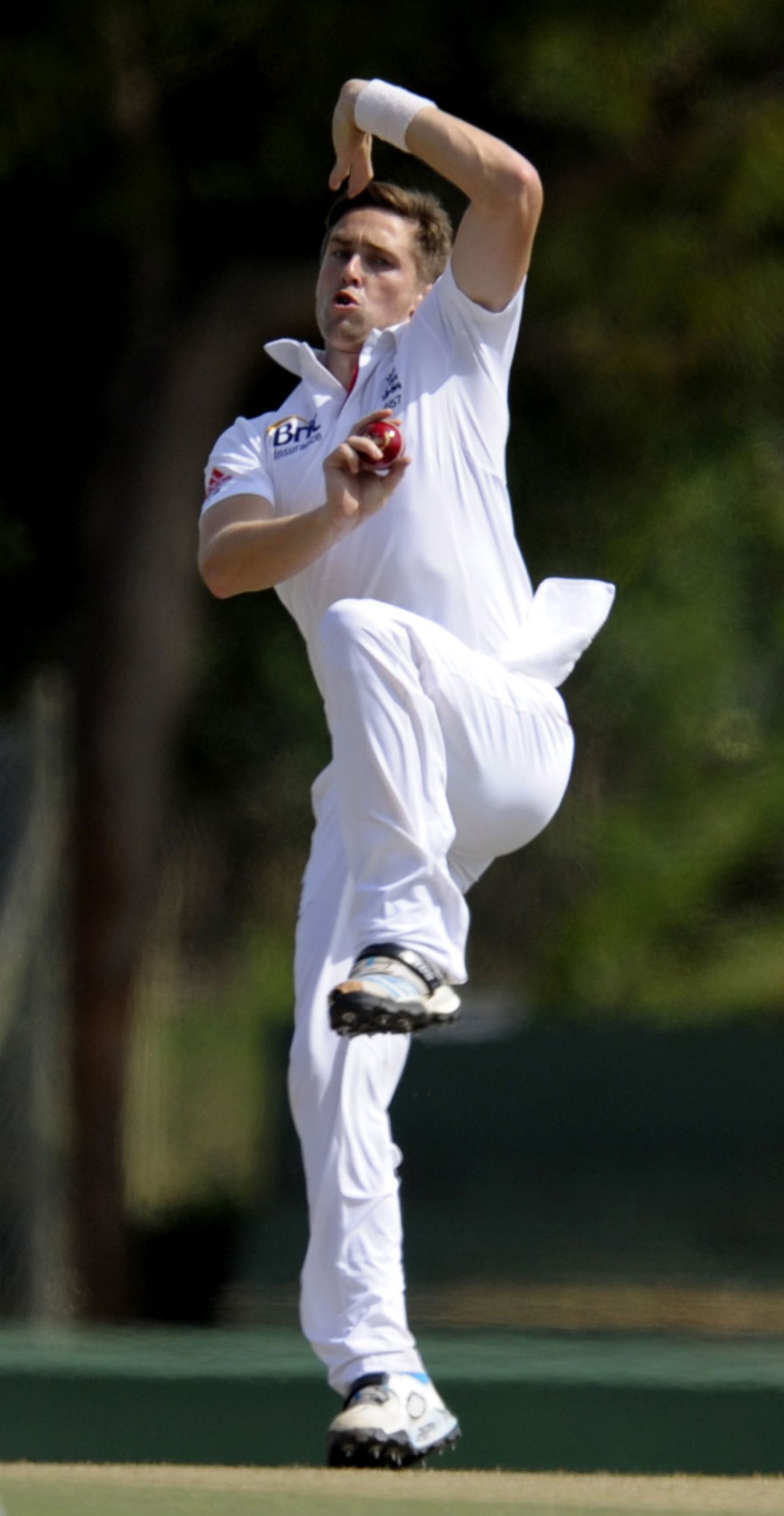Chris Woakes was economical on day one, Sri Lanka A v England Lions, 2nd unofficial Test, Dambulla, 1st day, February, 19, 2014