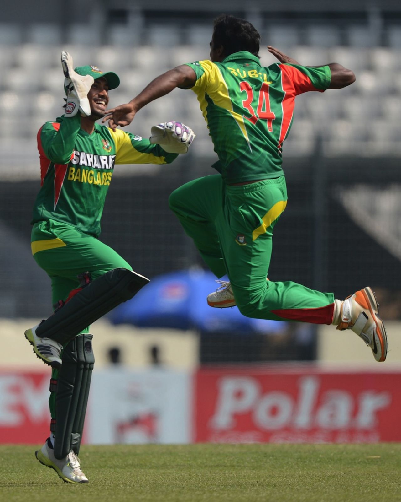 Anamul Haque joins the celebrations with Rubel Hossain, Bangladesh v Sri Lanka, 2nd ODI, Mirpur, February 20, 2014