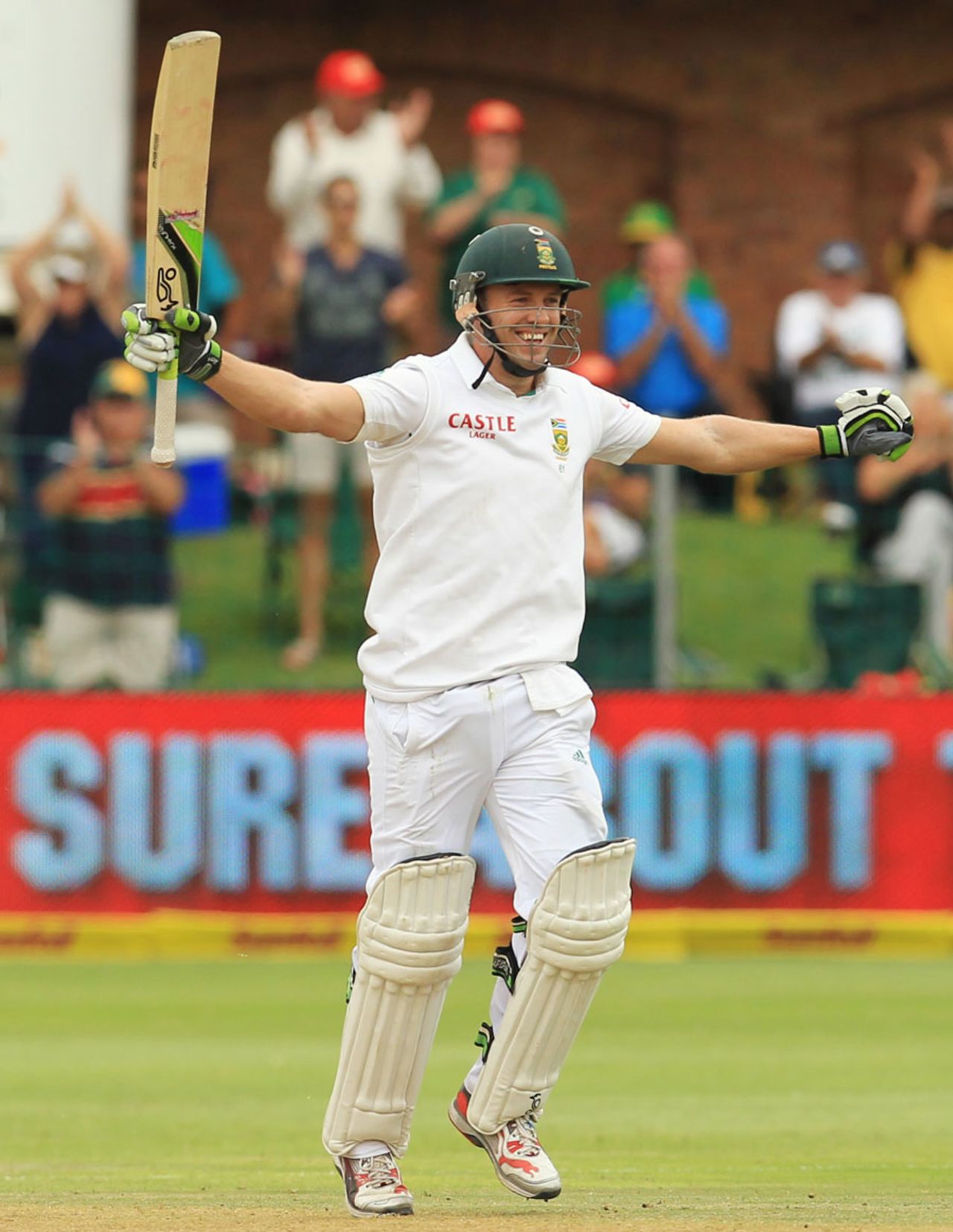 AB de Villiers celebrates after scoring his 19th Test hundred, 2nd Test, Port Elizabeth, 2nd day, February 21, 2014