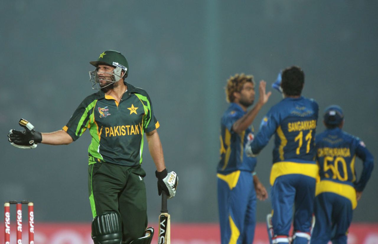 Shahid Afridi was dismissed by Lasith Malinga for 4, Pakistan v Sri Lanka, Asia Cup, Fatullah, February 25, 2014