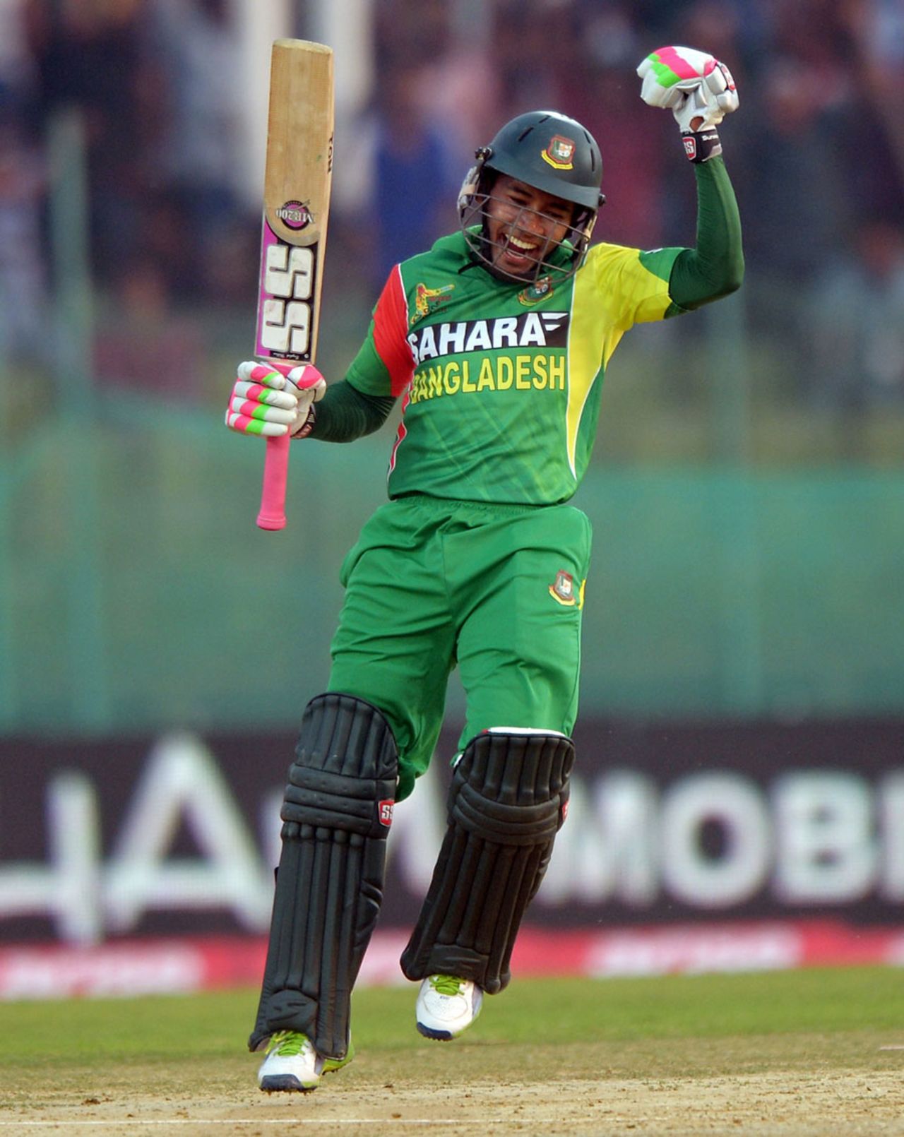 Mushfiqur Rahim is ecstatic after reaching his century, Bangladesh v India, Asia Cup 2014, Fatullah, February 26, 2014