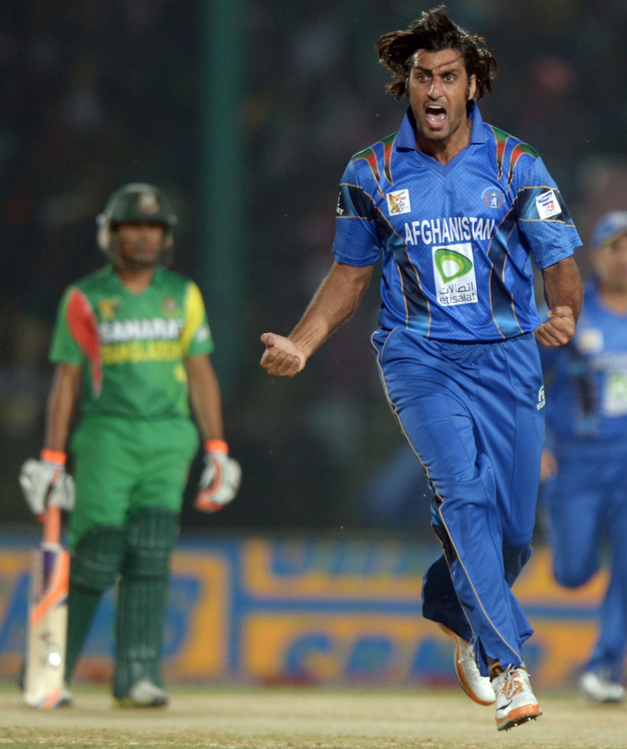 Shapoor Zadran picked up a wicket in his first over, Bangladesh v Afghanistan, Asia Cup, Fatullah, March 1, 2014