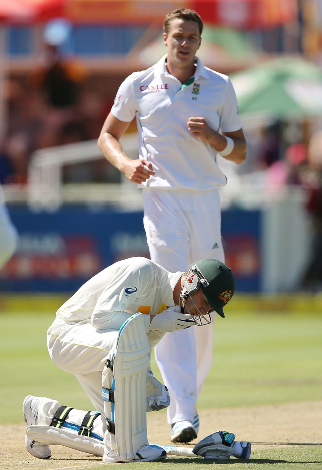 Michael Clarke faced a hostile spell from Morne Morkel, South Africa v Australia, 3rd Test, Cape Town, 1st day, March 1, 2014