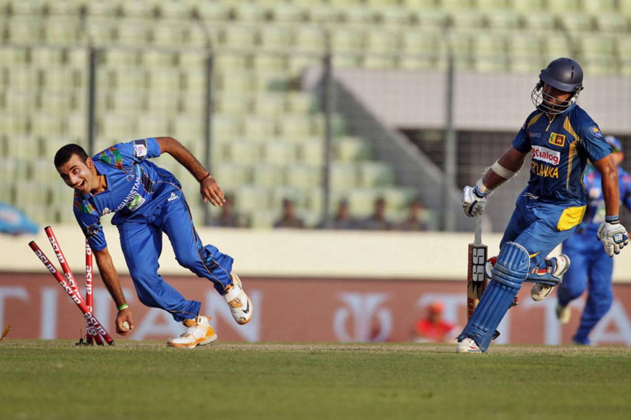 Dawlat Zadran completes the run-out of Kumar Sangakkara, Afghanistan v Sri Lanka, Asia Cup, Mirpur