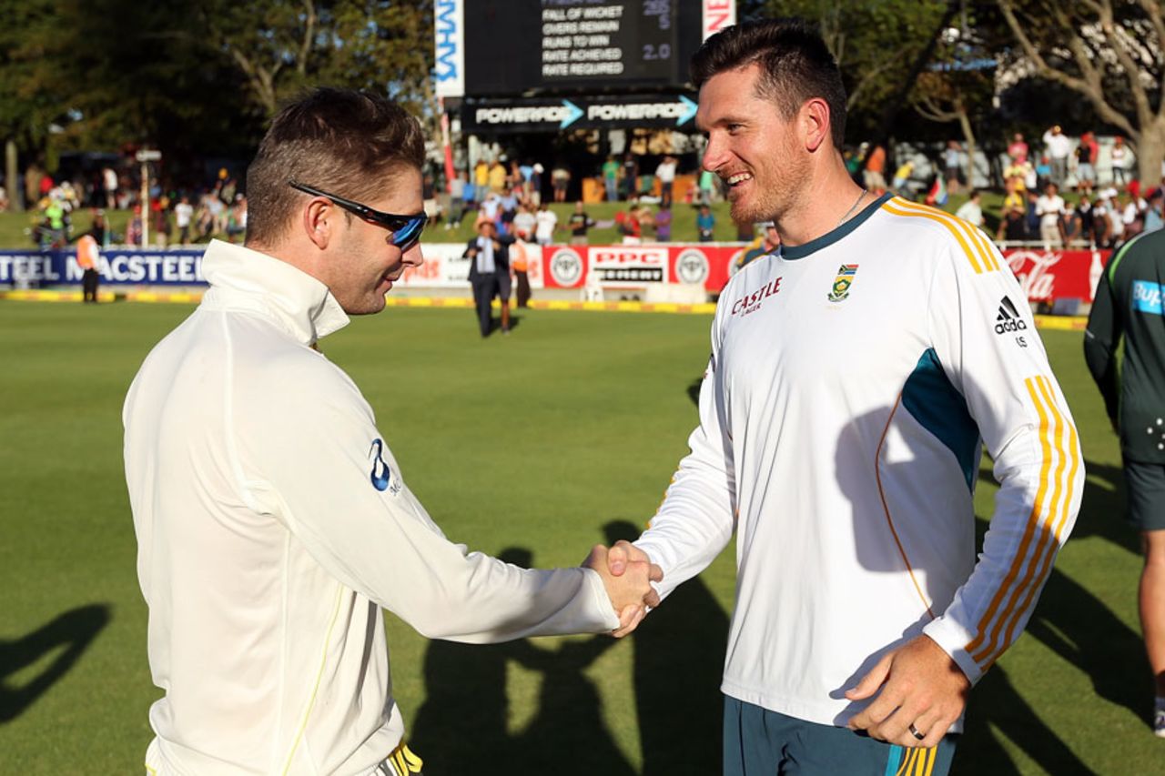 Michael Clarke and Graeme Smith shake hands after Australia's thrilling win, South Africa v Australia, 3rd Test, Cape Town, 5th day, March 5, 2014