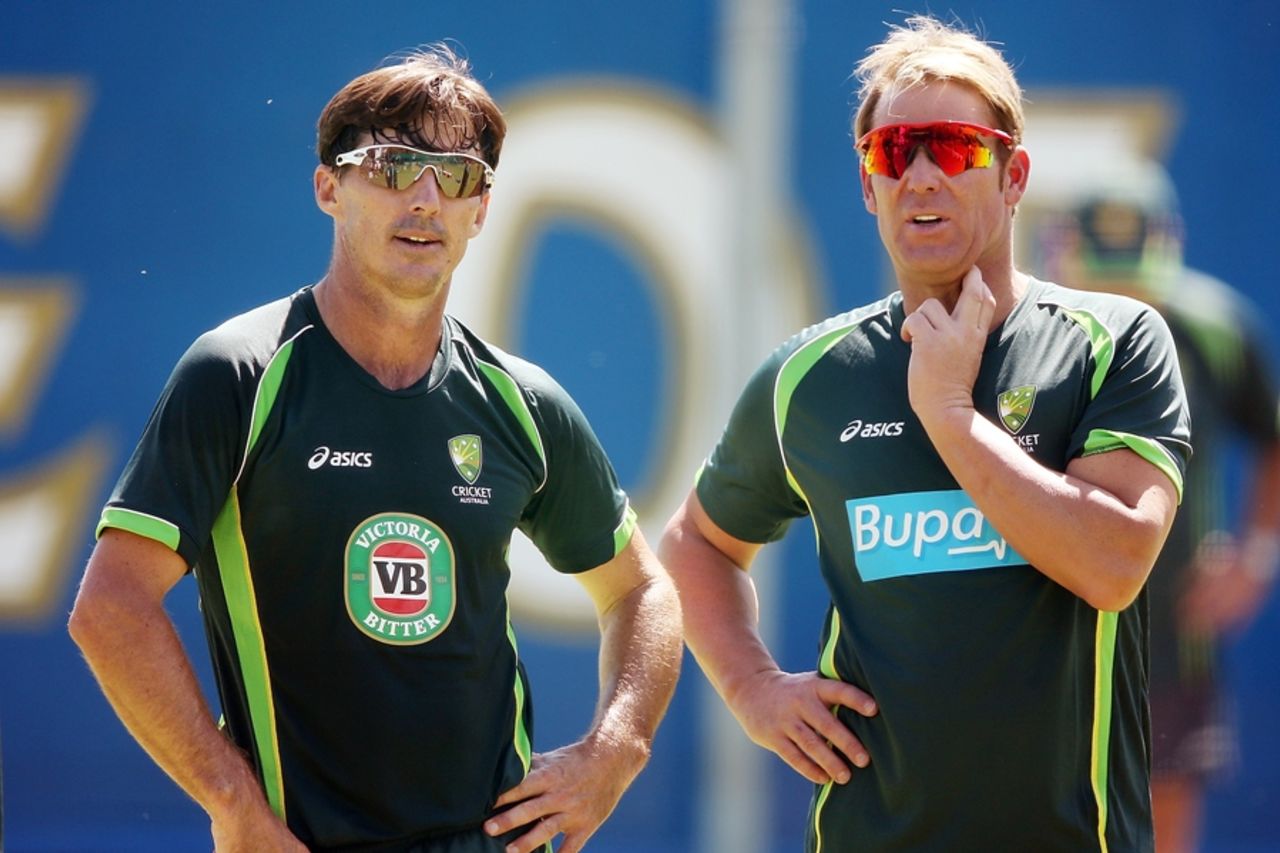 Brad Hogg and Shane Warne in the nets, Cape Town, February 27, 2014