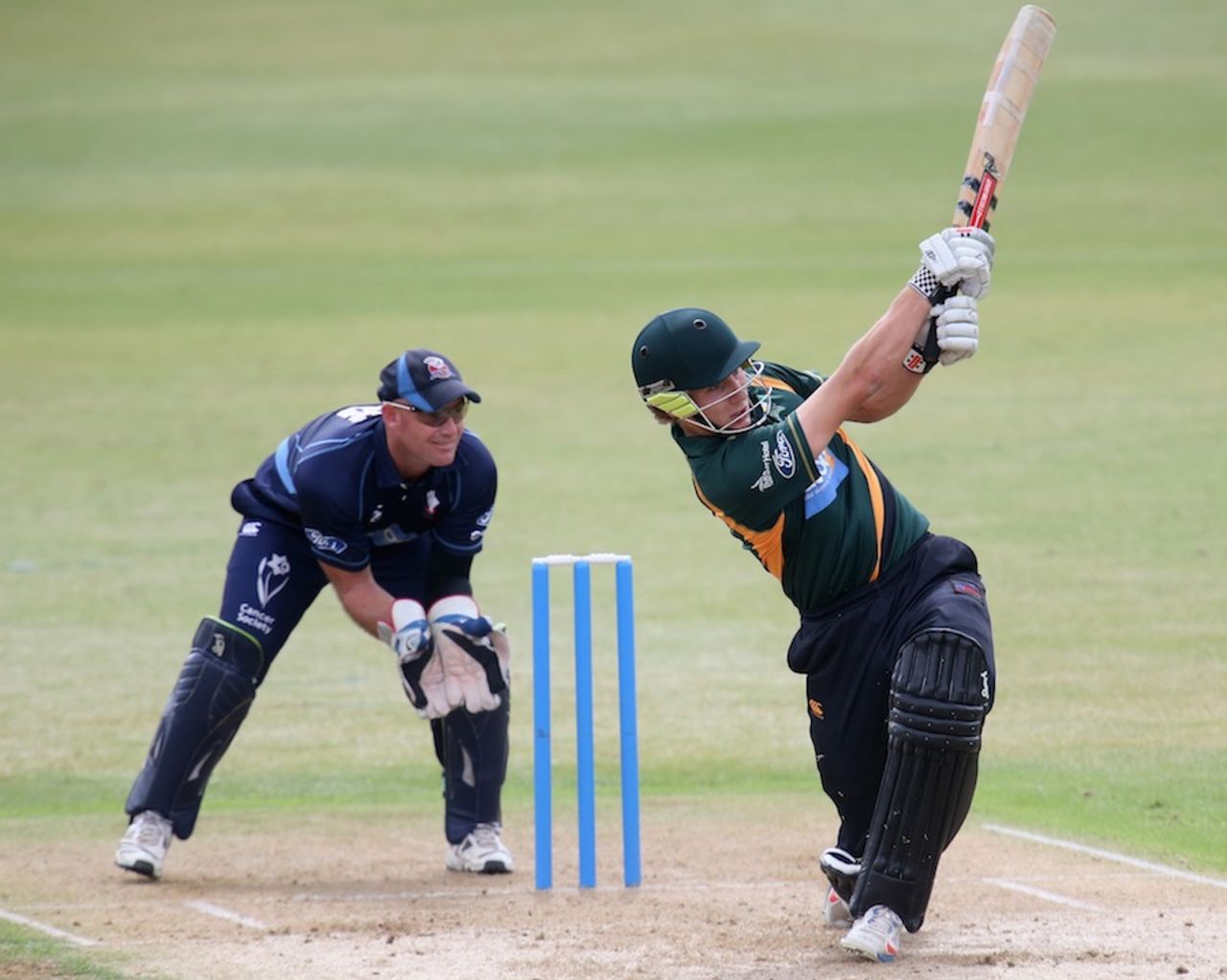Dane Cleaver targets the leg side, Auckland v Central Districts, The Ford Trophy, Auckland, March 12, 2014