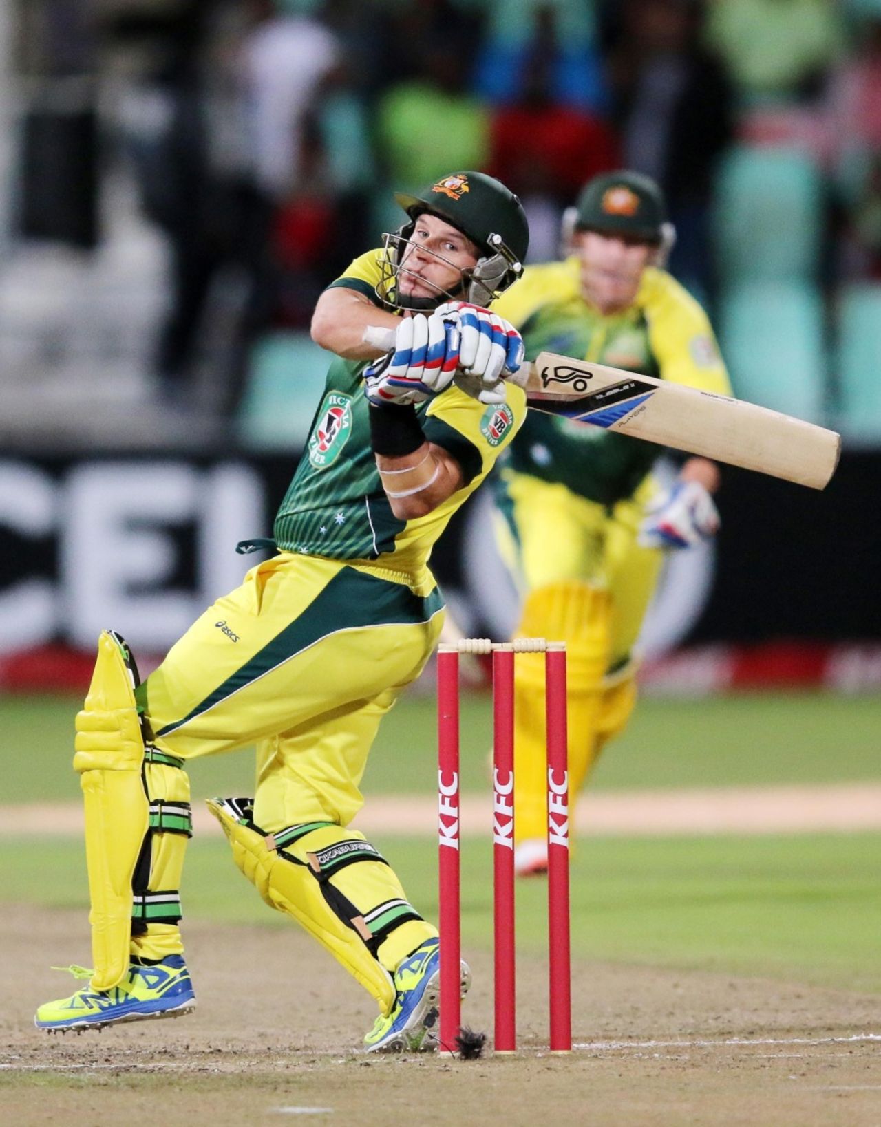 Brad Hodge goes for a hook, South Africa v Australia, 2nd T20, Durban, March 12, 2014