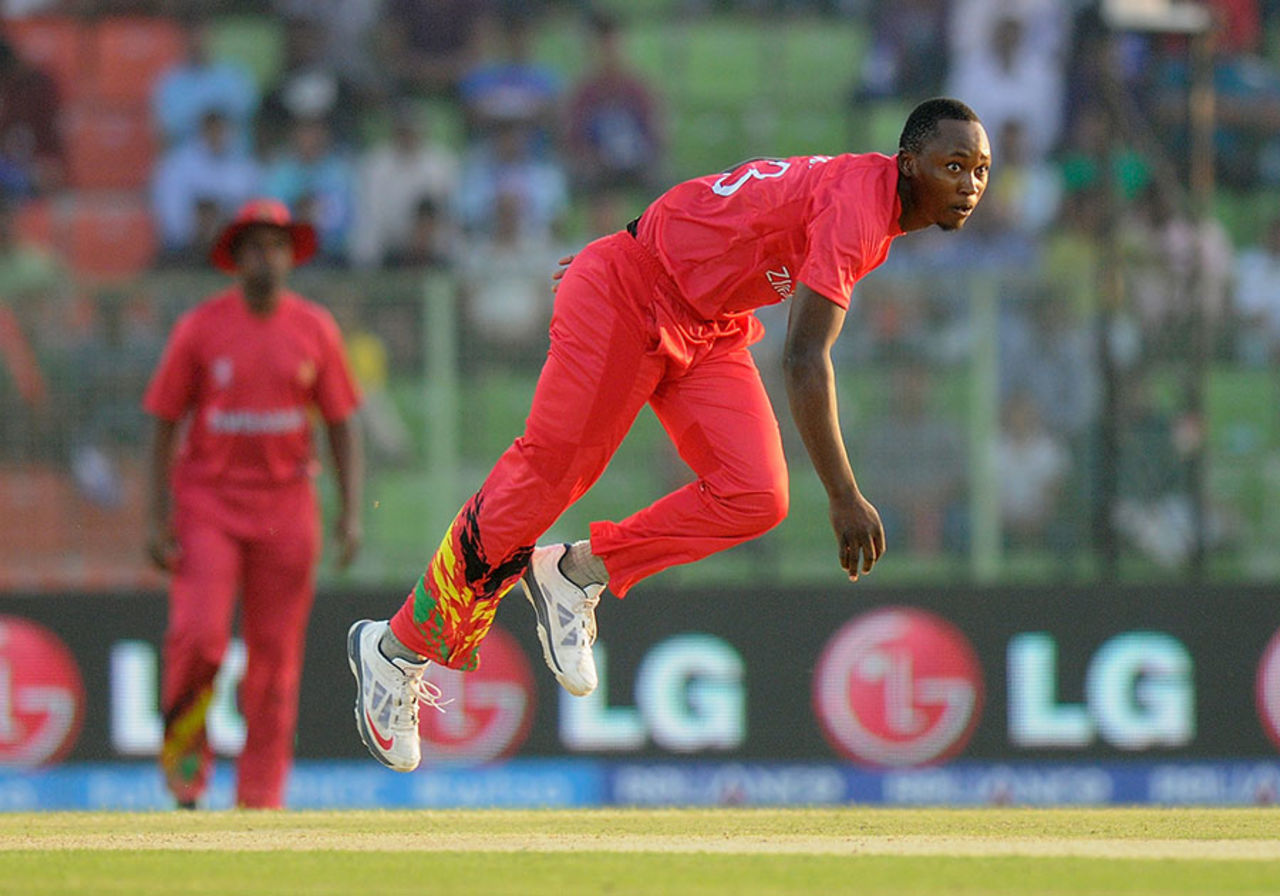 Tendai Chatara bowled economically and took the crucial wicket of Paul Stirling, Ireland v Zimbabwe, World T20, First Round Group B, March 17, 2014