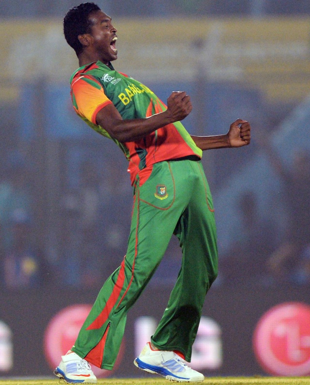 Al-Amin Hossain twin strikes pegged Nepal back, Bangladesh v Nepal, World T20, Group A, Chittagong, March 18, 2014