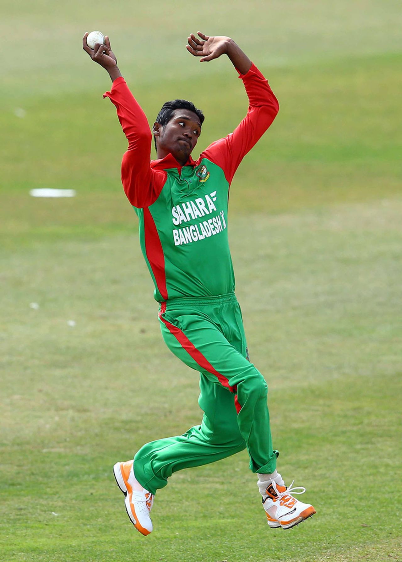 Al-Amin Hossain leaps into his delivery stride, England Lions v Bangladesh A, 3rd unofficial ODI, Taunton, August 24, 2013
