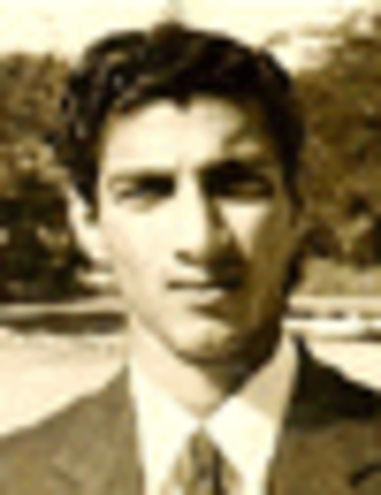 One of Pakistans best off-break bowlers who played his debut match against West Indies 1957-58. A promising career shortened due to injury.