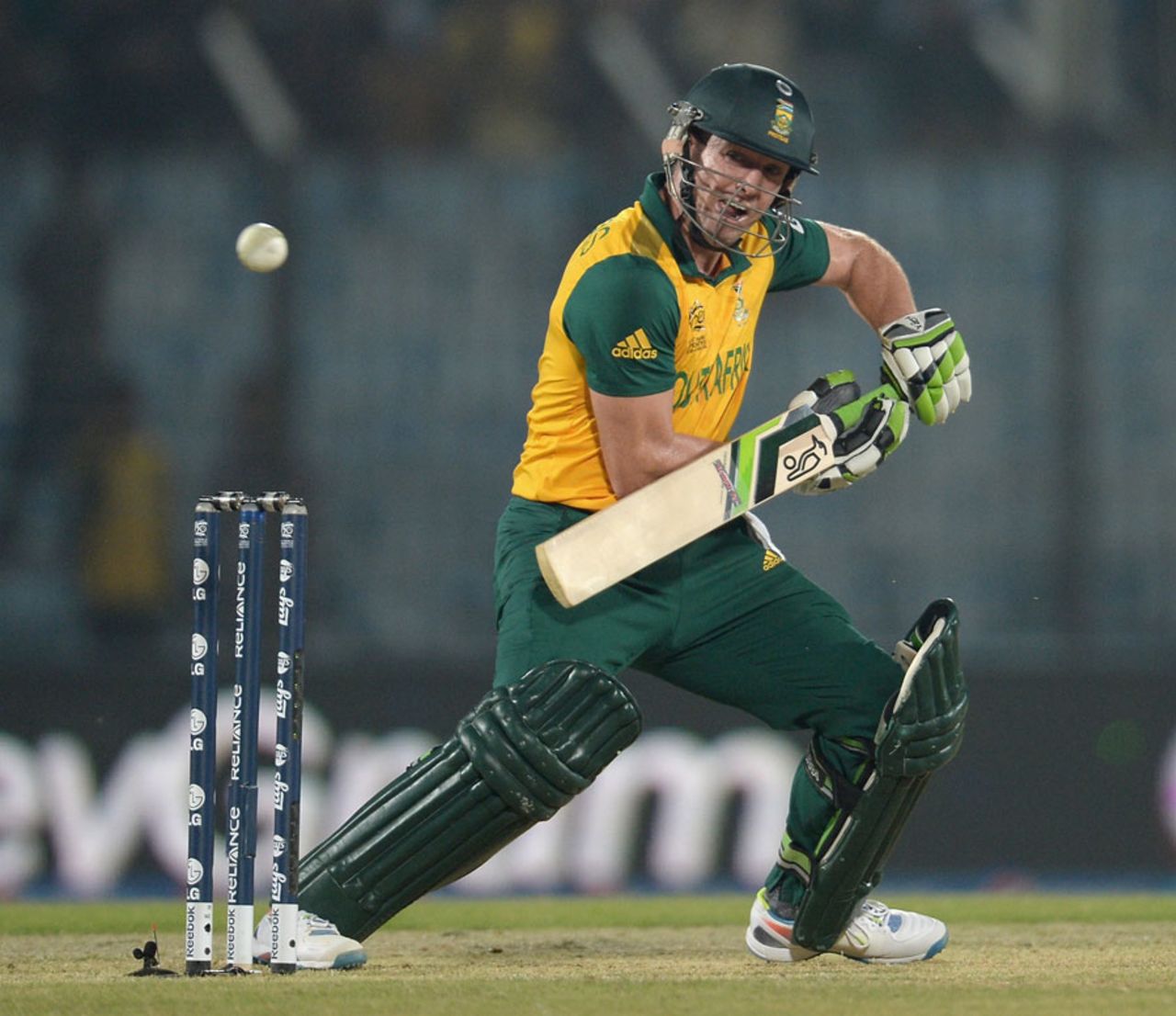 AB de Villiers guides the ball to third man, South Africa v Sri Lanka, World T20, Group 1, Chittagong, March 22, 2014 