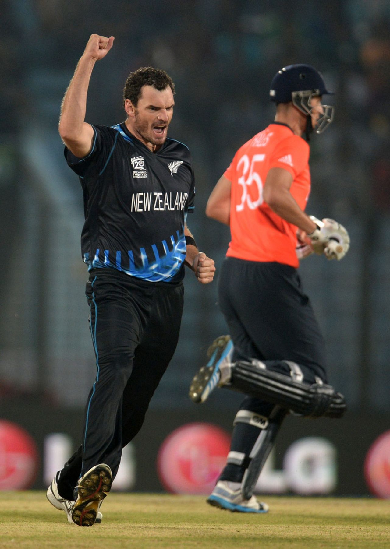 Kyle Mills dismissed Alex Hales in the first over, England v New Zealand, World T20, Group 1, Chittagong, March 22, 2014