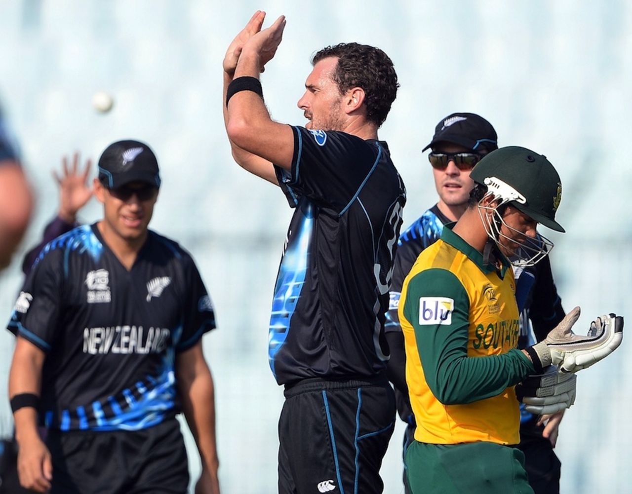 Kyle Mills celebrates Quinton de Kock's wicket, New Zealand v South Africa, World T20, Group 1, Chittagong, March 24, 2014