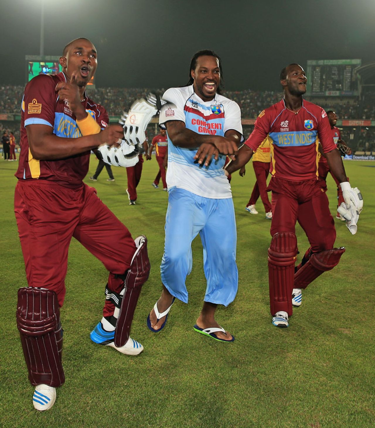 Dwayne Bravo, Chris Gayle and Darren Sammy break into a dance, Australia v West Indies, World T20, Group 2, Mirpur, March 28, 2014