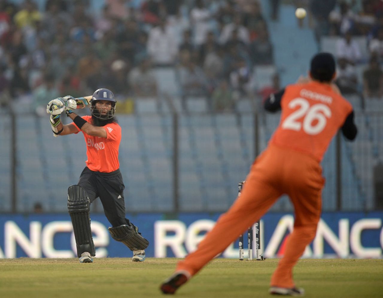 Moeen Ali cannot believe he has picked out Tom Cooper at cover, England v Netherlands, World T20, Group 1, Chittagong, March 31, 2014