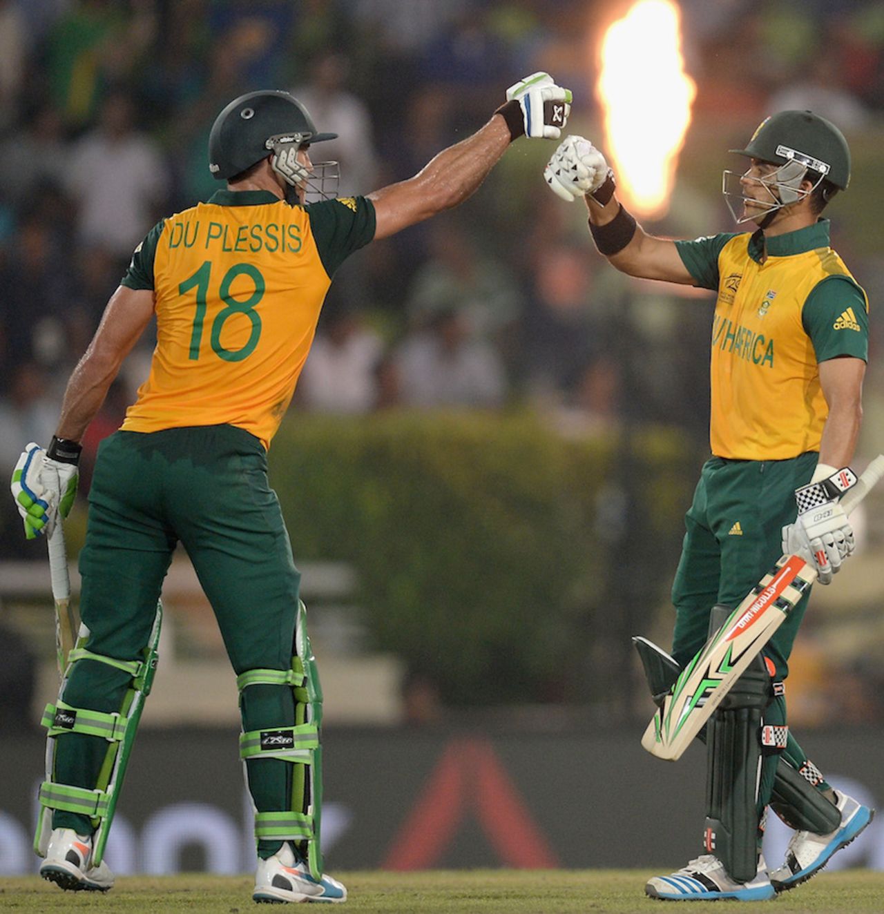 Faf du Plessis and JP Duminy added 71 runs for the third wicket, India v South Africa, World T20, semi-final, Mirpur, April 4, 2014