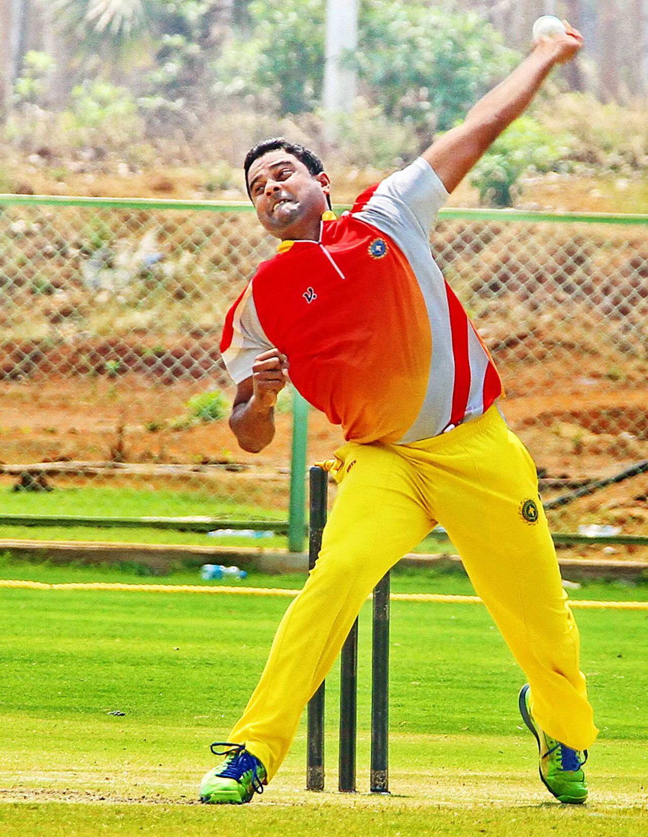 Kerala's Padmanabhan Prasanth took 3 for 11, Andhra v Kerala, Syed Mushtaq Ali Trophy, Vizianagaram, April 5, 2014
