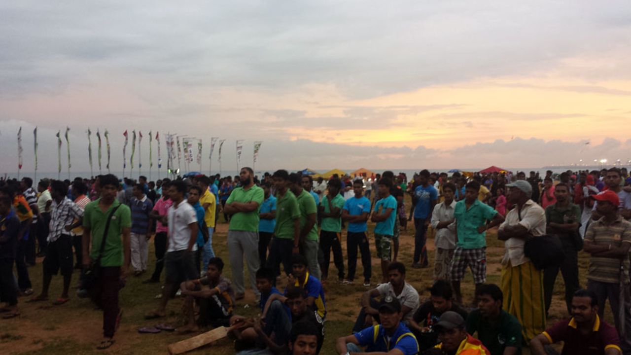 A crowd gathers to watch the World T20 final in Colombo, India v Sri Lanka, final, World T20, Mirpur, April 6, 2014