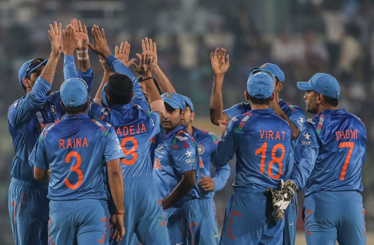 India celebrate a wicket, India v Sri Lanka, final, World T20, Mirpur, April 6, 2014