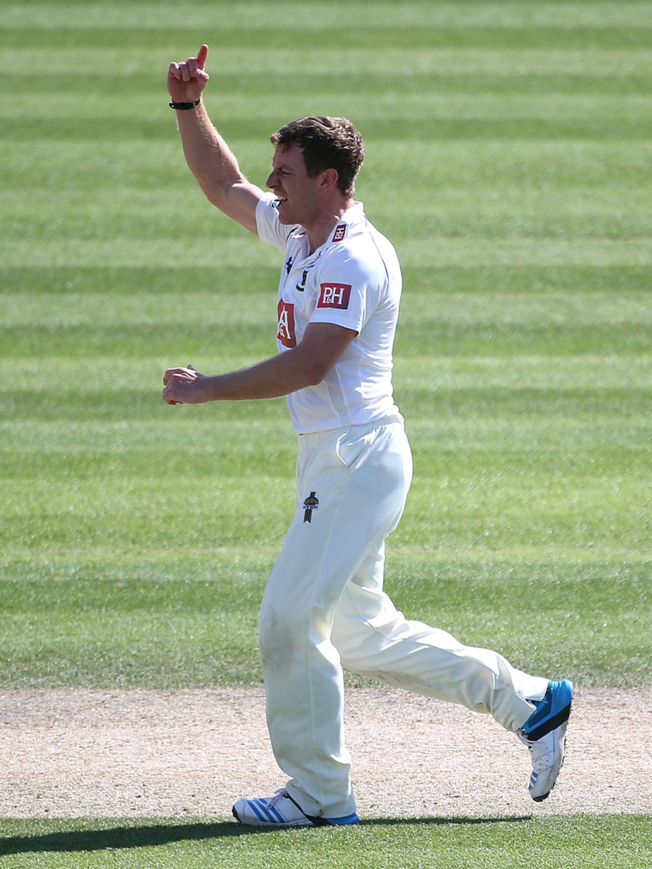 James Anyon make the early breakthroughs, Sussex v Middlesex, County Championship Division One, Hove, 4th day, April 9, 2014