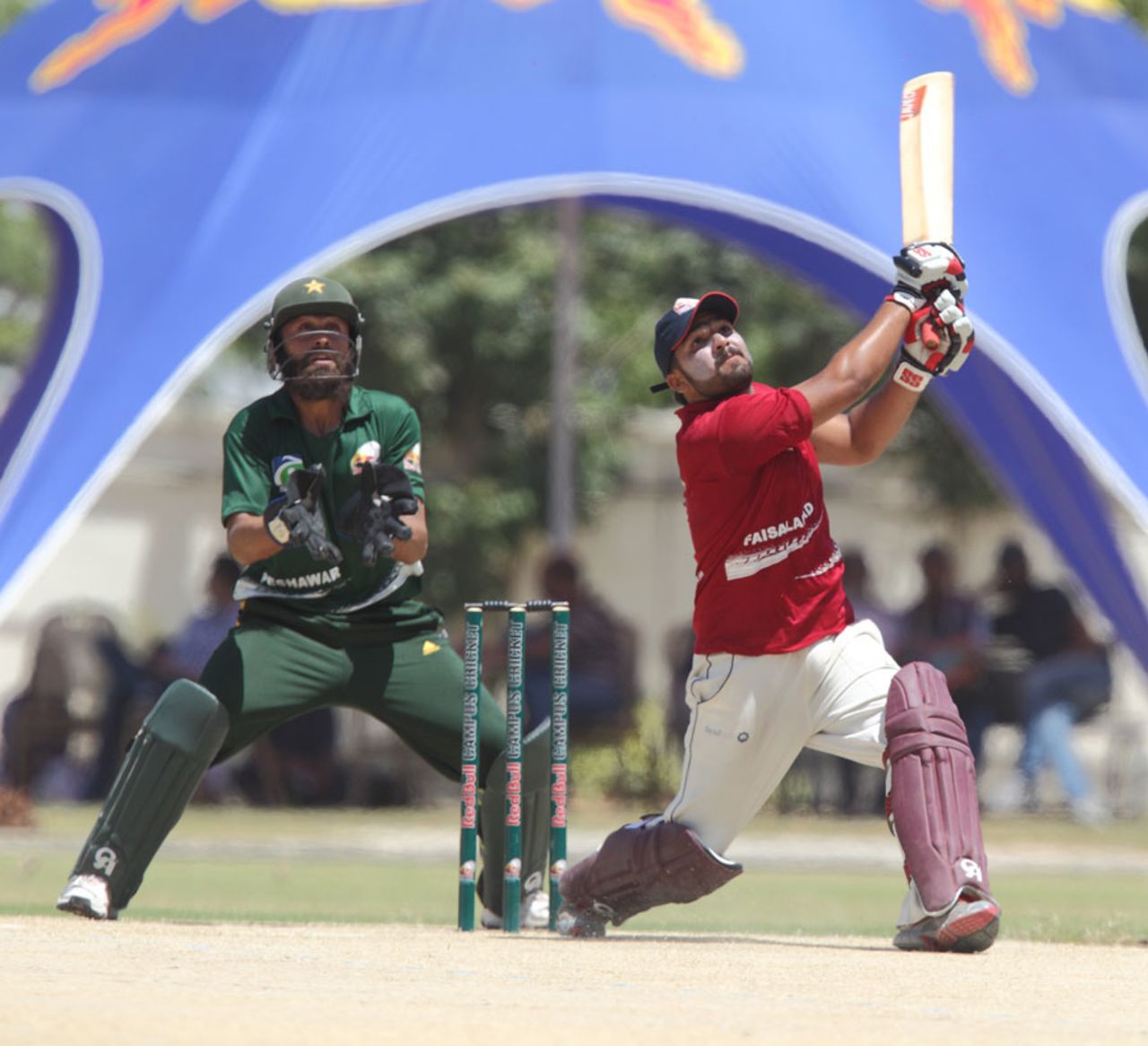 University of Sargodha won the first semi-final by five wickets, Islamia College Peshawar v University of Sargodha, Red Bull Campus Cricket National Finals (Pakistan), 2014, Karachi, April 9, 2014