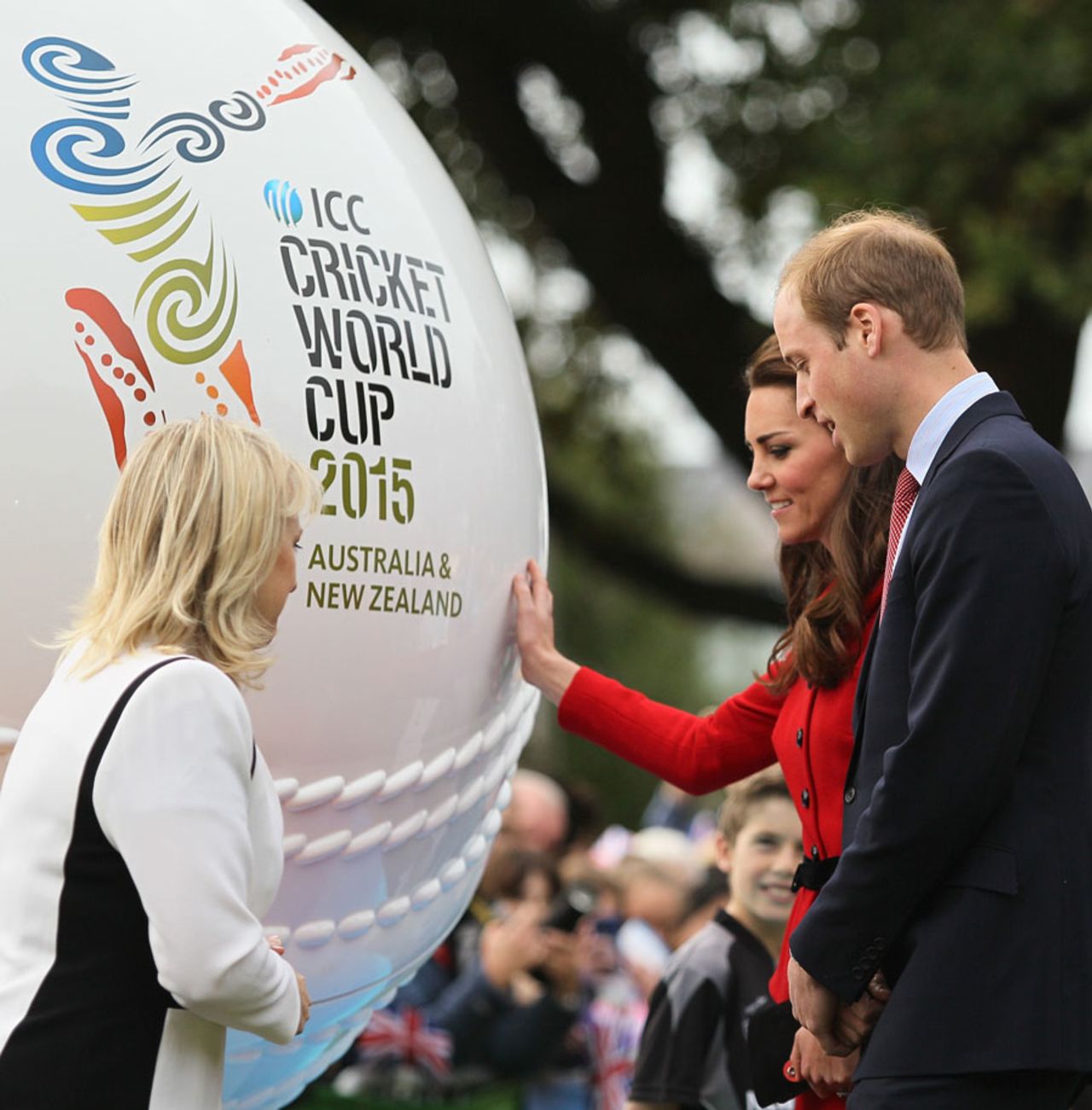 Prince William and Kate Middleton admire a replica cricket ball in Christchurch, during the countdown to the 2015 World Cup, April 14, 2014