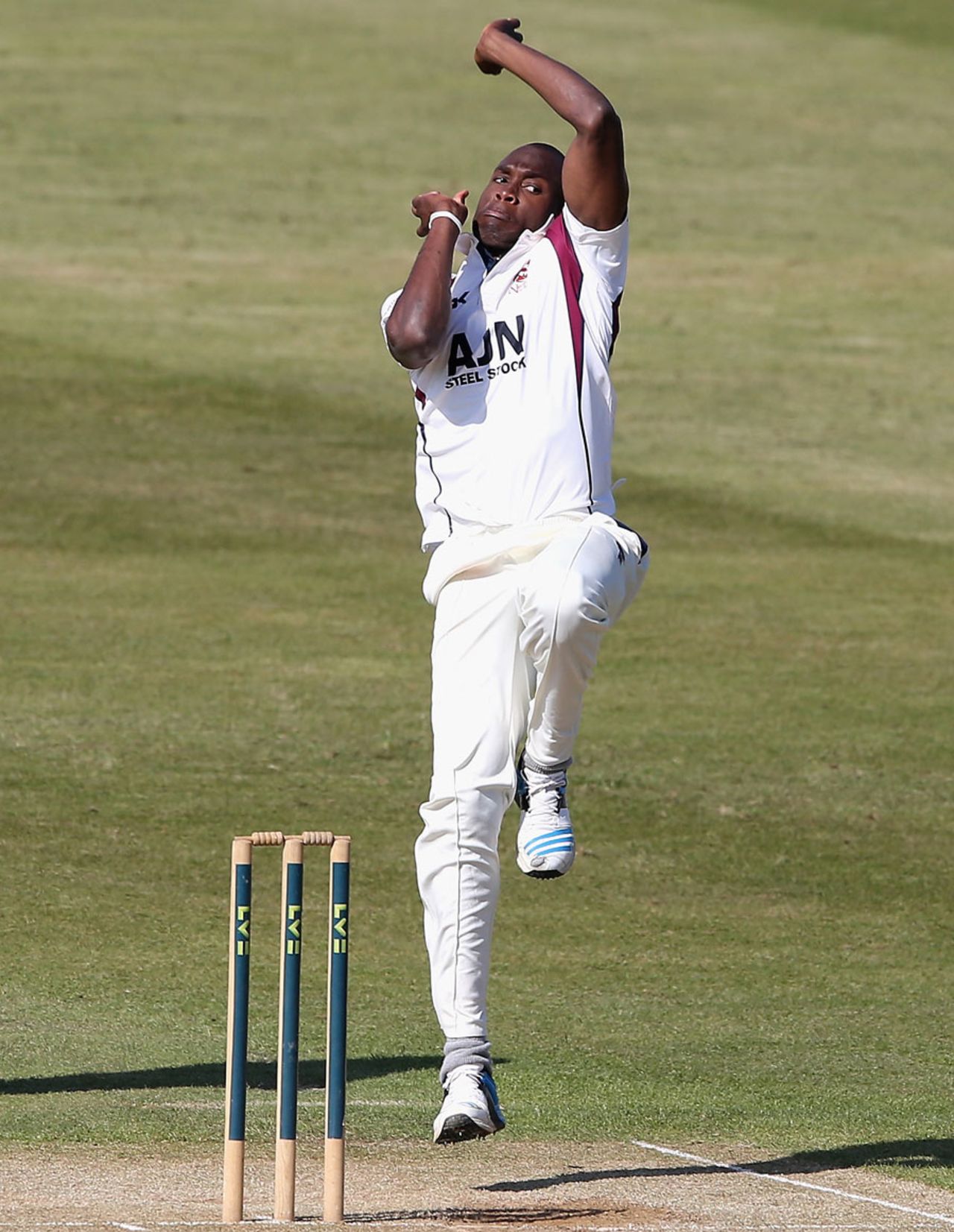 Maurice Chambers bowled a quick opening spell, Northamptonshire v Durham, County Championship Division One, Northampton, 3rd day, April 15, 2014
