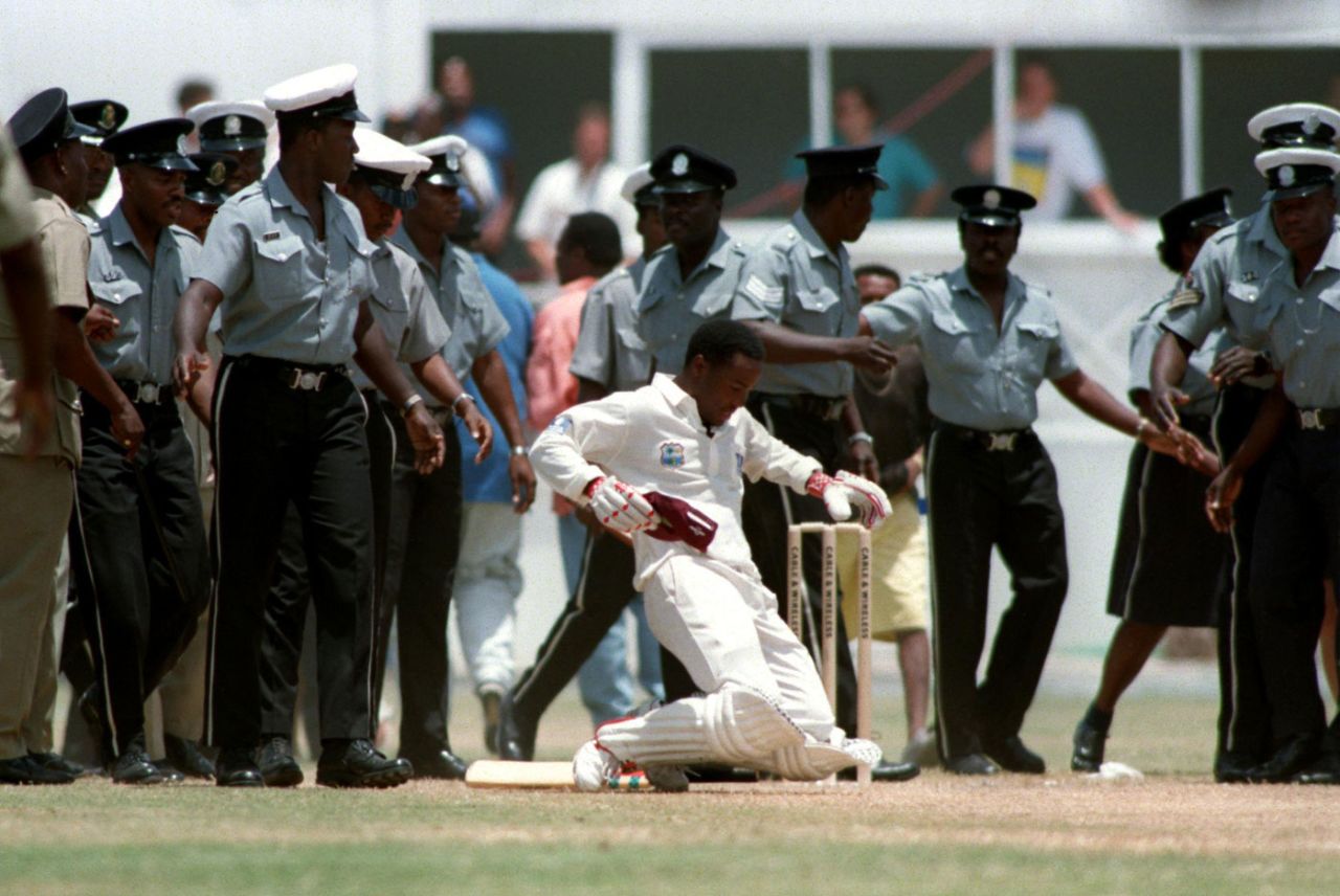 Brian Lara gets on his knees to kiss the pitch, West Indies v England, 5th Test, St John's, Antigua, 3rd day, April 18, 1994 