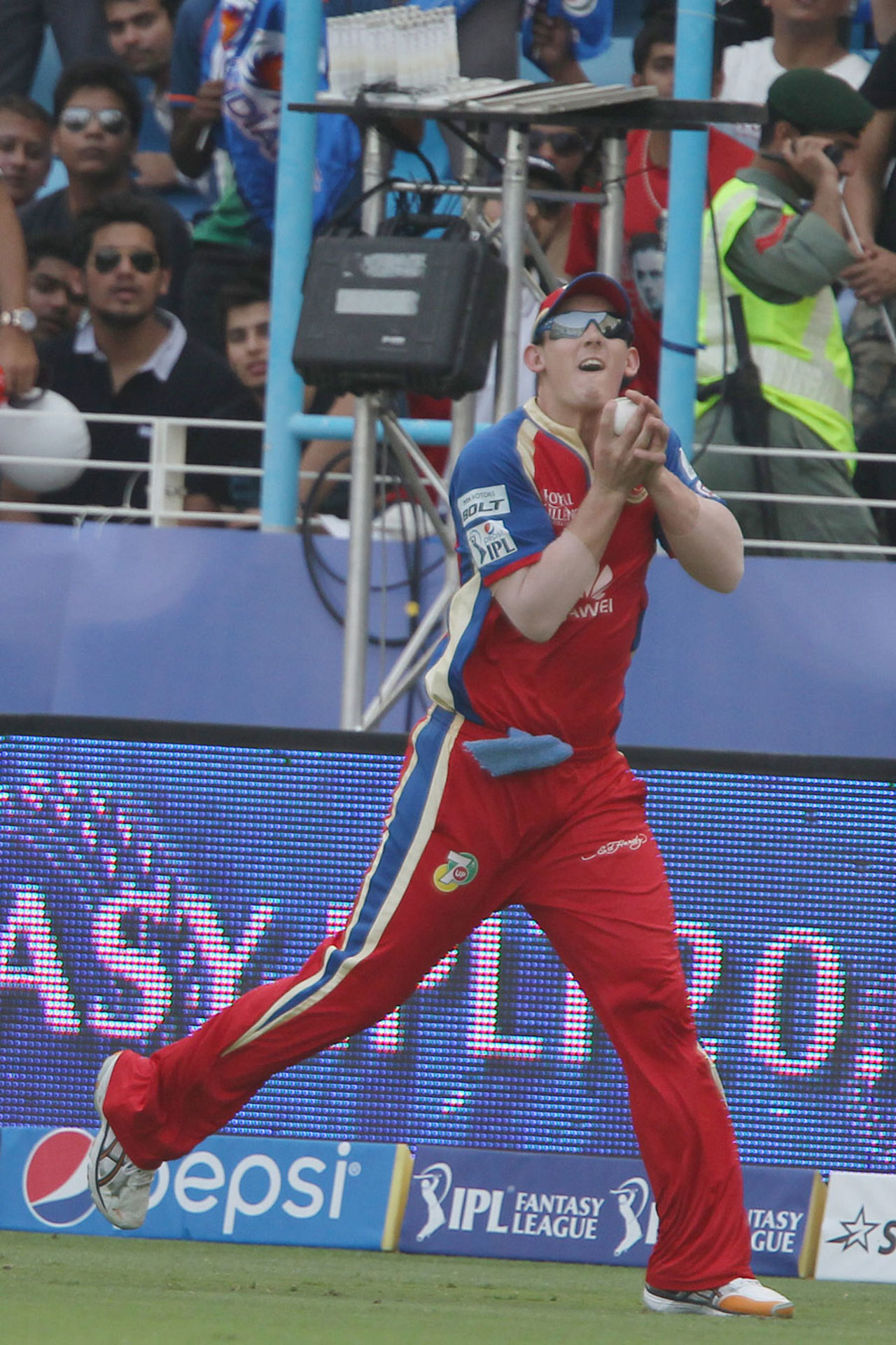 Nic Maddinson takes the catch to dismiss Aditya Tare, Royal Challengers Bangalore v Mumbai Indians, Indian Premier League, Dubai, April 19, 2014