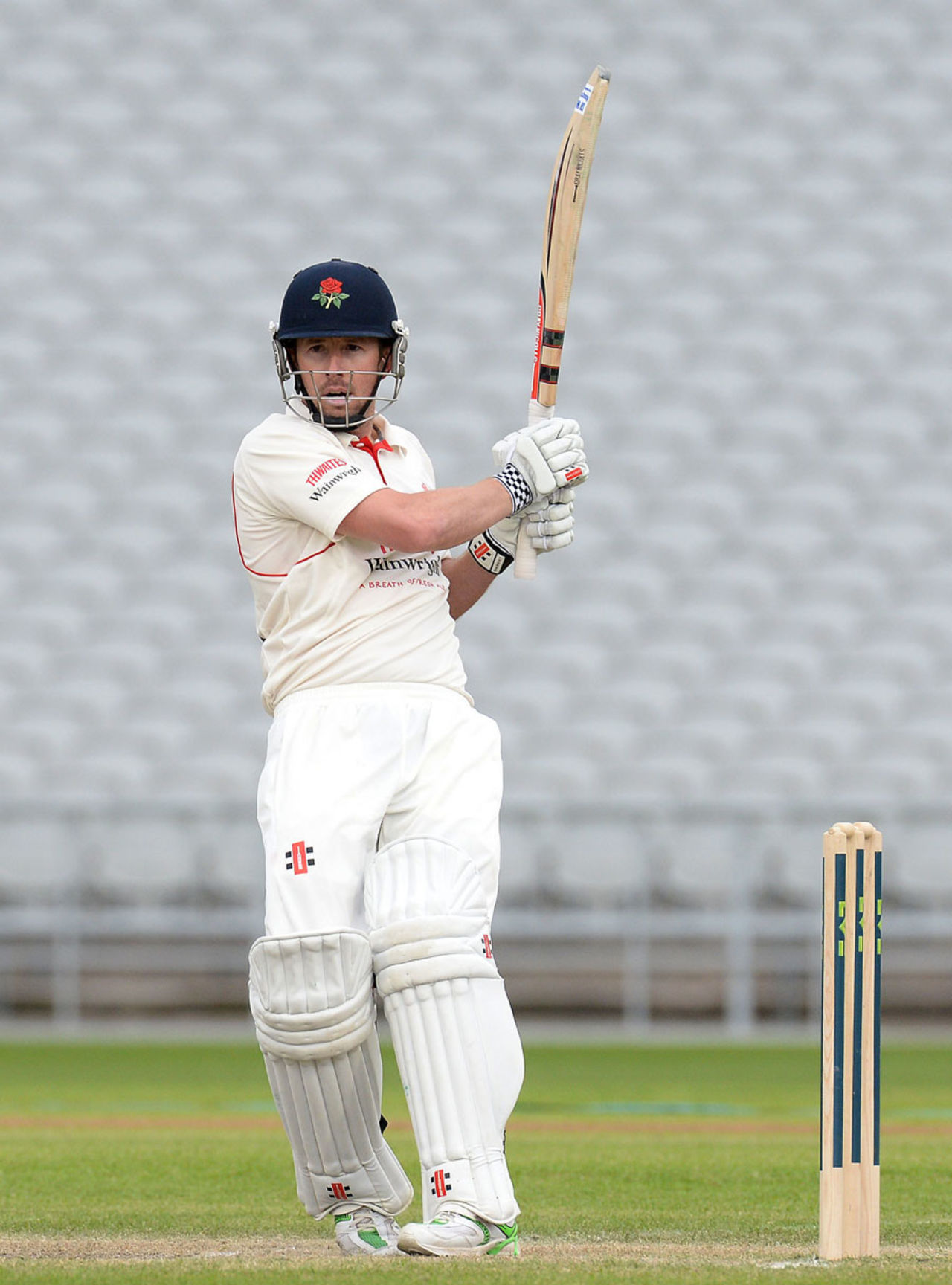 Paul Horton's 84 provided the bulk of Lancashire's resistance, Lancashire v Warwickshire, County Championship, Division One, Old Trafford, 4th day, April 23, 2014