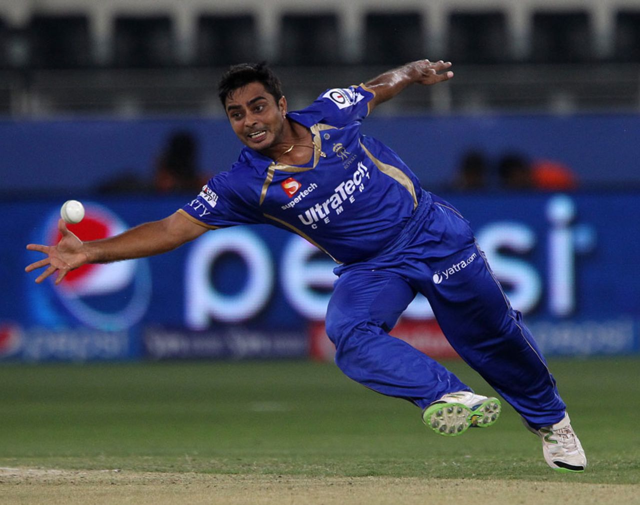 Rajat Bhatia finished with 2 for 13 in his four overs, Chennai Super Kings v Rajasthan Royals, IPL 2014, Dubai, April 23, 2014