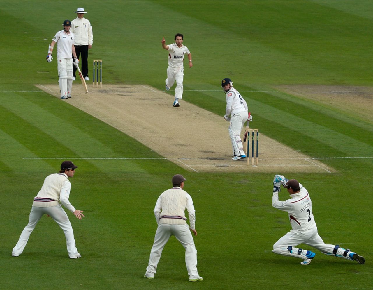 Marcus Trescothick filled in as Somerset's wicketkeeper, Sussex v Somerset, County Championship, Division One, Hove, 3rd day, April 29, 2014